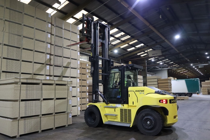 Electrification is here – watch our 12T Lithium ion Hyster Big Truck in action