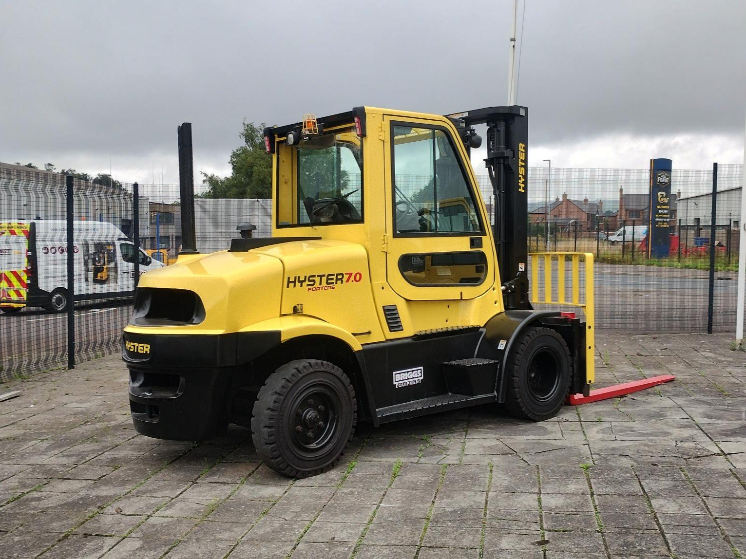 2018 Hyster H7.0FT Counterbalance Forklift (Main Photo)