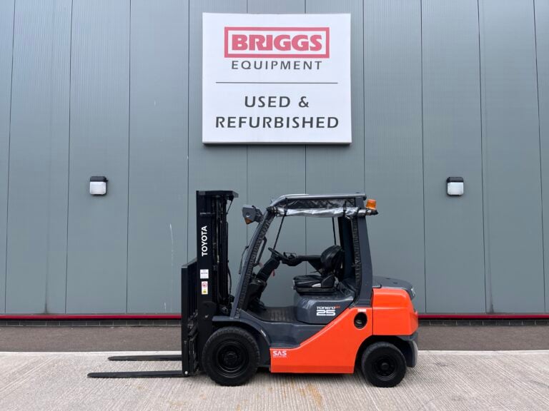 2017 Toyota 06-8FD25 Forklift