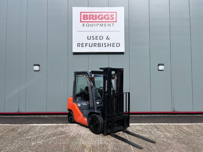 2017 Toyota 06-8FD25 Forklift