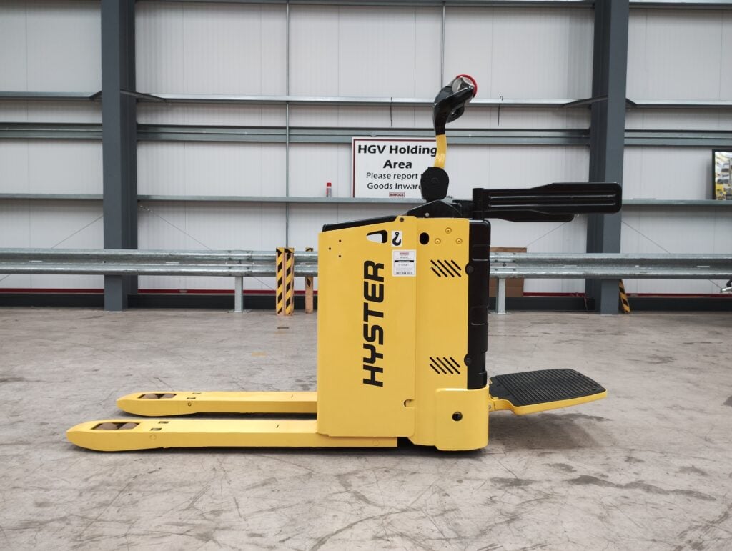 2017 Hyster P2.0SE Pallet Truck